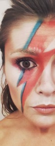 David bowie ziggy stardust musique maquillage éclair pop star