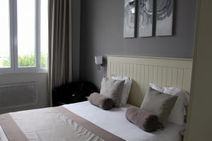 HOTEL DEAUVILLE TROUVILLE LES EMBRUNS BON RAPPORT QUALITÉ PRIX MEILLEUR HOTEL