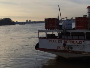 les quais bordeaux