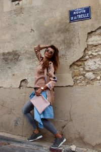 la fille à l'envers blogueuse mode look