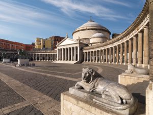 naples et piazza