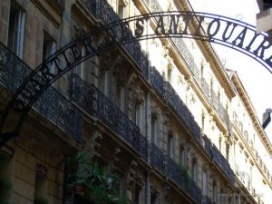 brocante de noel quartier des antiquaires marseille