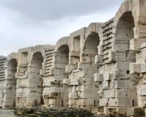 arles balade antique