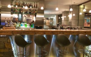 bar hotel au coeur du village la clusaz